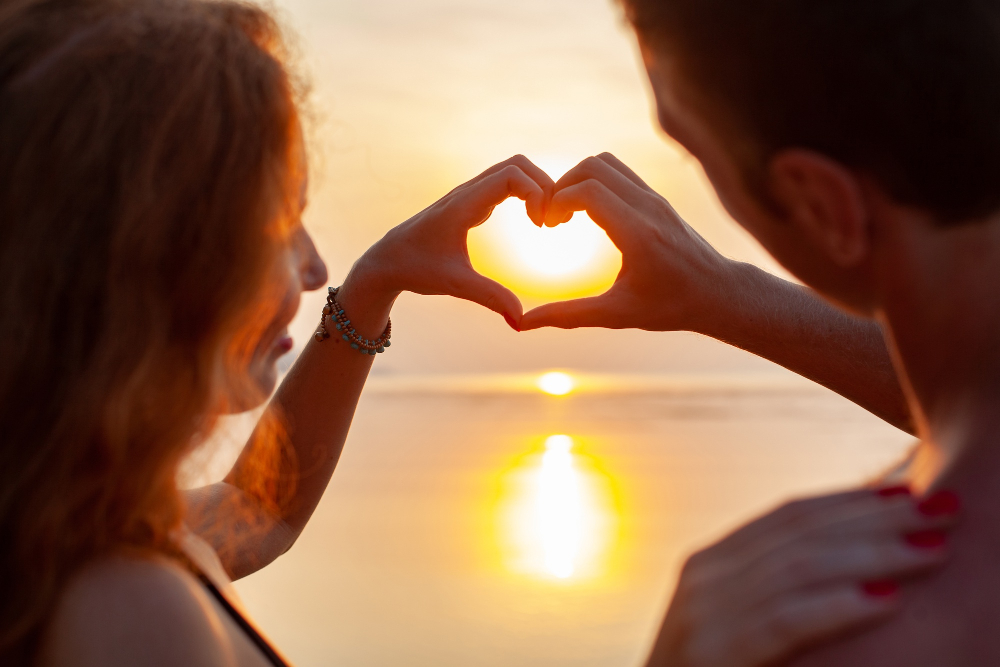 TRADICIONALNA ILI MODERNA LJUBAV: Šta donosi pravi uspeh u vezama?