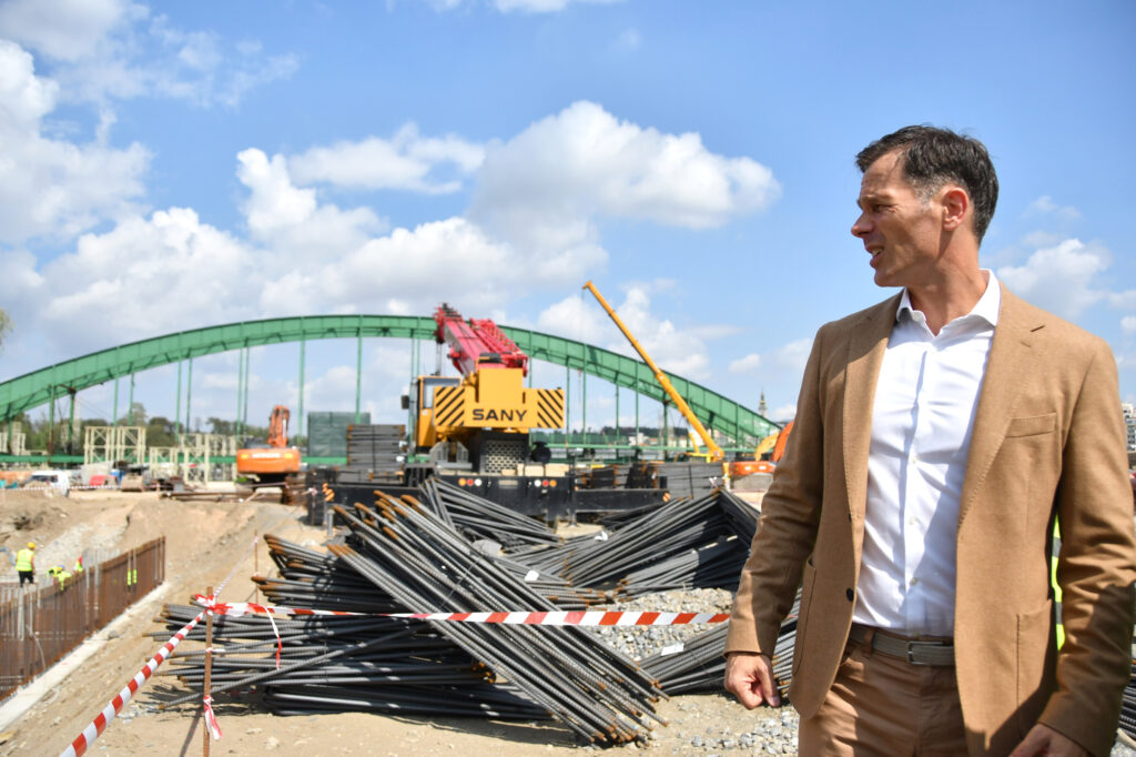 SRBIJA IDE NAPRED: Siniša Mali o novim projektima