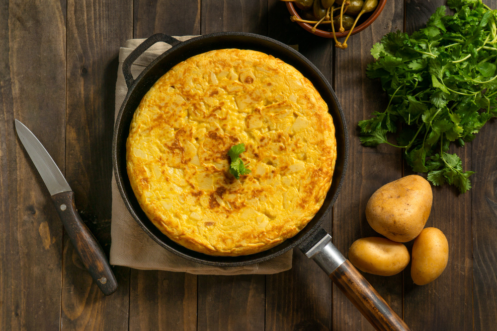 SAVRŠENI DORUČAK ZA MALIŠANE: Ita­li­jan­ski omlet sa krompirom i sirom
