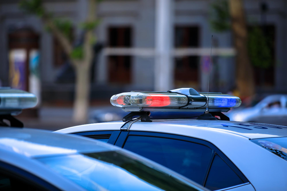 NAPAD NA POLICAJCA: Incident u zgradi SIV-3 na Novom Beogradu