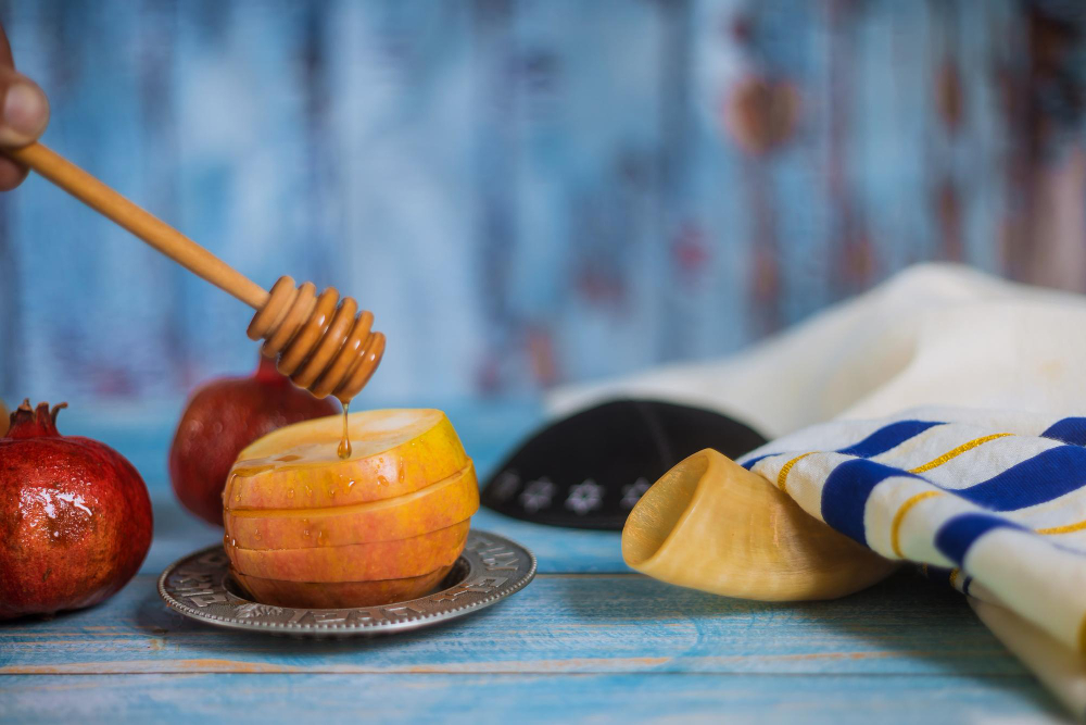 DAN ZA RAĐANJE SVETA: Danas se obeležava jevrejska Nova godina – Roš Hašana