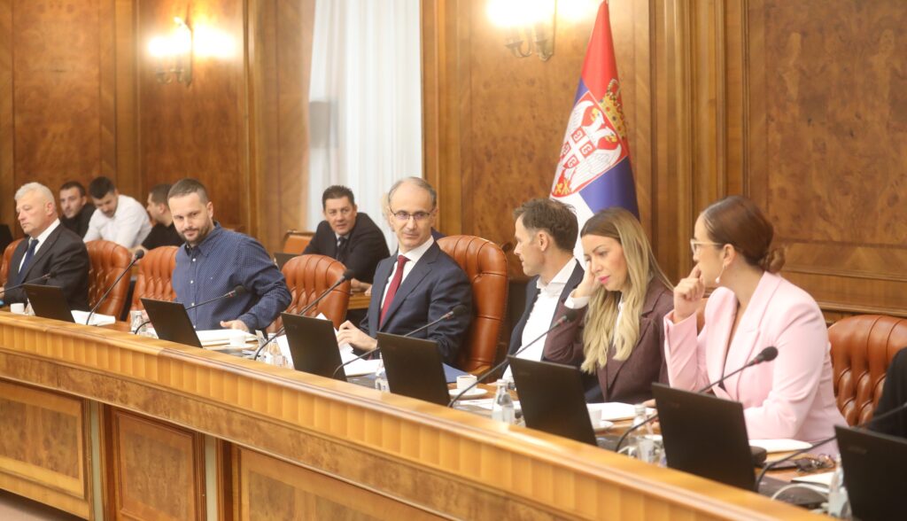 FOKUS NA ZAŠTITI PRAVA I UNAPREĐENJU POLOŽAJA: Vlada Srbije osnovala Savet za osobe sa invaliditetom