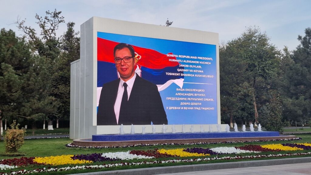 SUSRETI KAO POTVRDA PRIJATELJSTVA: Aleksandar Vučić stigao u Uzbekistan