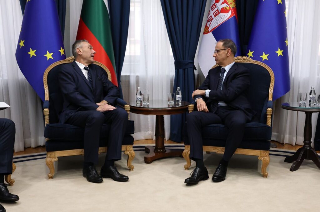 OPROŠTAJNA POSETA: Premijer Macut primio ambasadora Bugarske