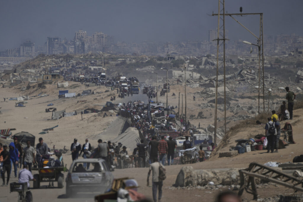 POSLE PRIMIRJA: Palestinci se vraćaju u Han Junis – grad u ruševinama