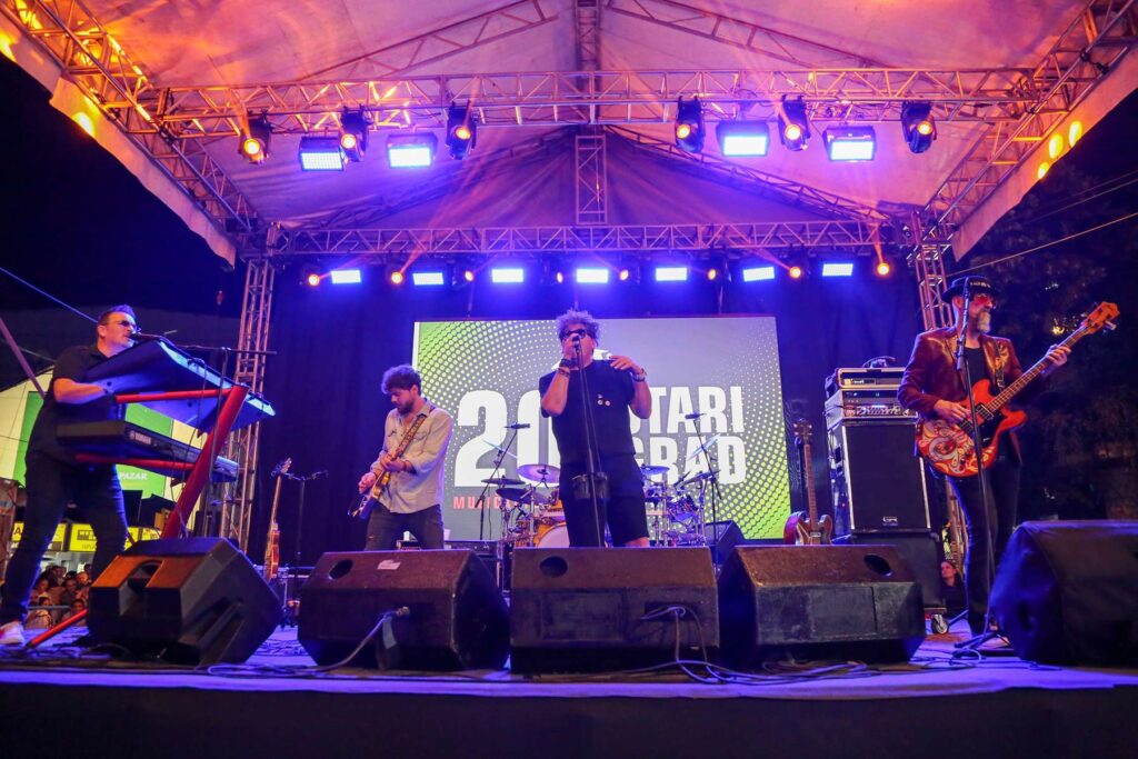 MUZIKA ĆUTI ZBOG HALIDA: Kultna pop-rok grupa Crvena jabuka odložila koncert u Sarajevu