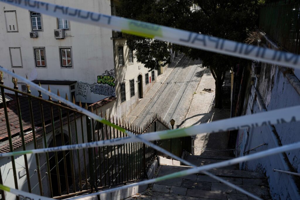 SVE JE BILA GREŠKA TRANSPORTNOG OPERATERA: Otkriven uzork pada uspinjače u Lisabonu