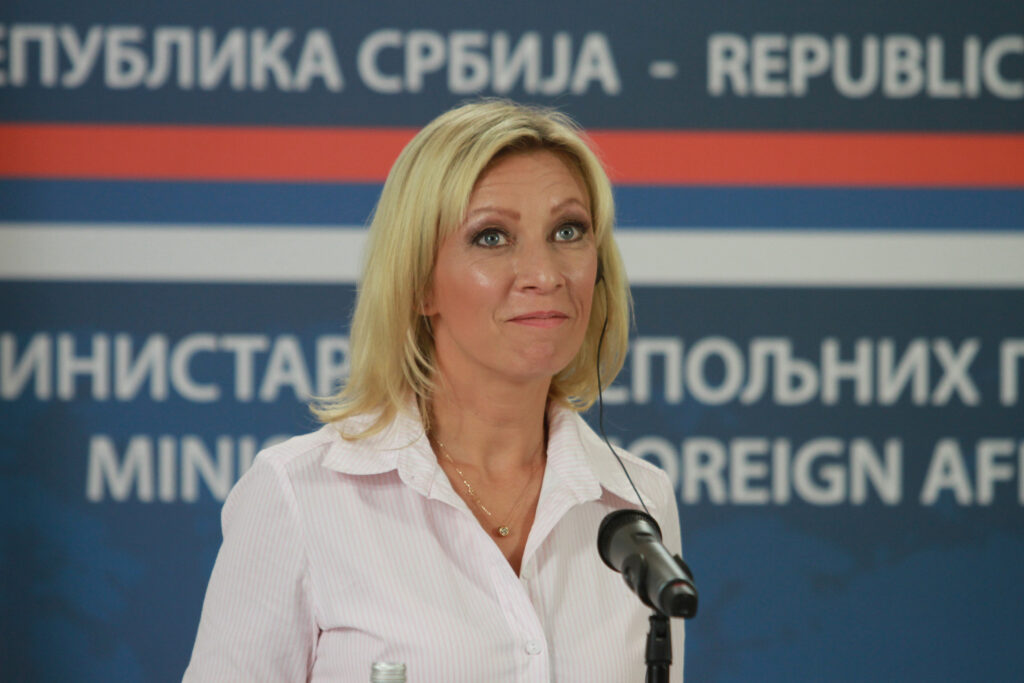 NEĆU DA UČESTVUJEM U INFORMATIVNOJ FARSI: Zaharova odbacila navode o neuspeloj komunikaciji Lavrova i Rubija
