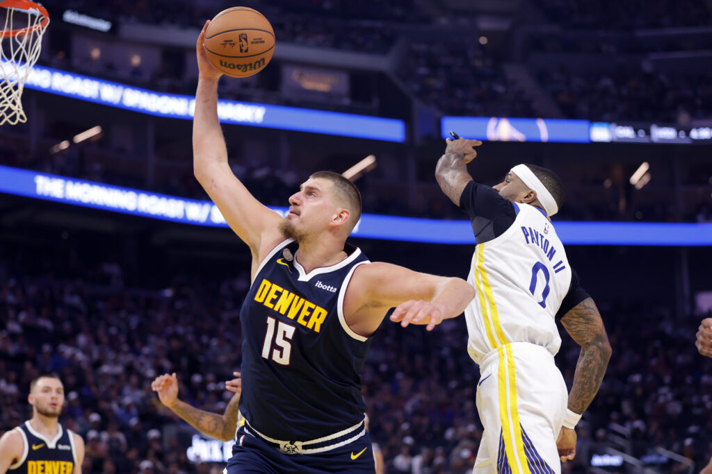 TRIPL-DABL JOKIĆA: Ubedljiva pobeda Denvera protiv Finske