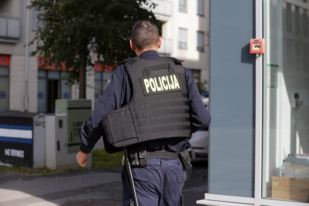 POKUŠAO DA ZAPALI PORODIČNU KUĆU: 58-godišnjak iz Gline optužen za pokušaj ubistva