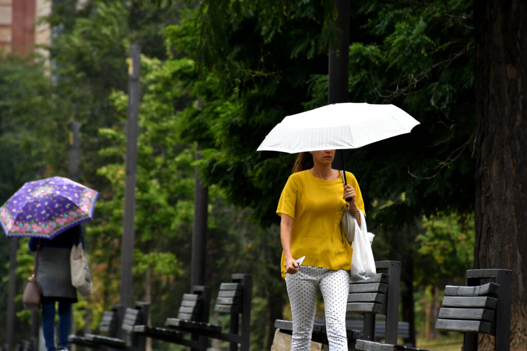 U SRBIJI DANAS PROMENLJIVO I SVEŽE: Najviša dnevna temperatura do 20 stepeni