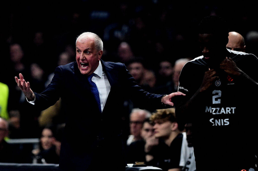 ŽELJKO OBRADOVIĆ POTVRDIO: Partizan u problemu pred duplo kolo Evrolige