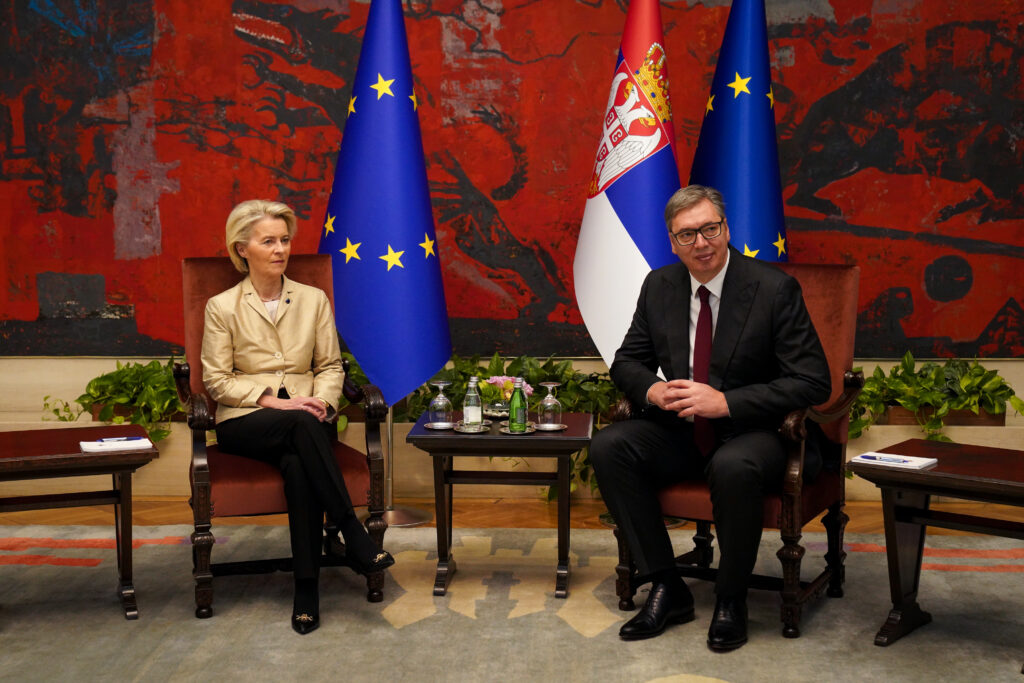 OVA POSETA UČVRŠĆUJE TEMELJE ODNOSA SRBIJE I EU: Aleksandar Vučić otkrio detalje sastanka sa Ursulom fon der Lajen