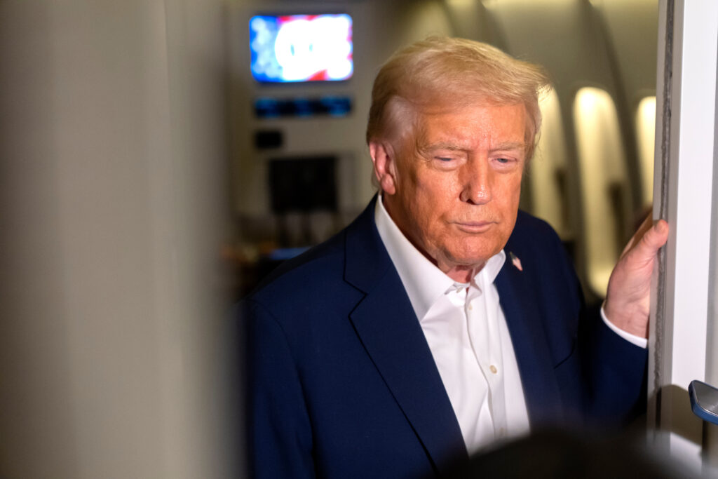 MOŽDA I SMANJIM CARINE: Donald Tramp se premišlja oko južnoameričke zemlje