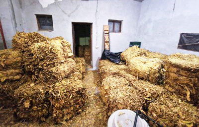 HAPŠENJE ZBOG NELEGALNE PRODAJE DUVANA: Oštetili budžet Srbije za 43 miliona dinara (FOTO)