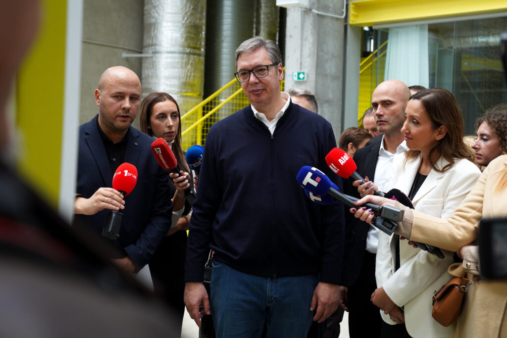PROTIV BLOKADA I ZA PODRŠKU SRBIMA NA KIM: Vučić najavio najbrojnije skupove do sada u subotu