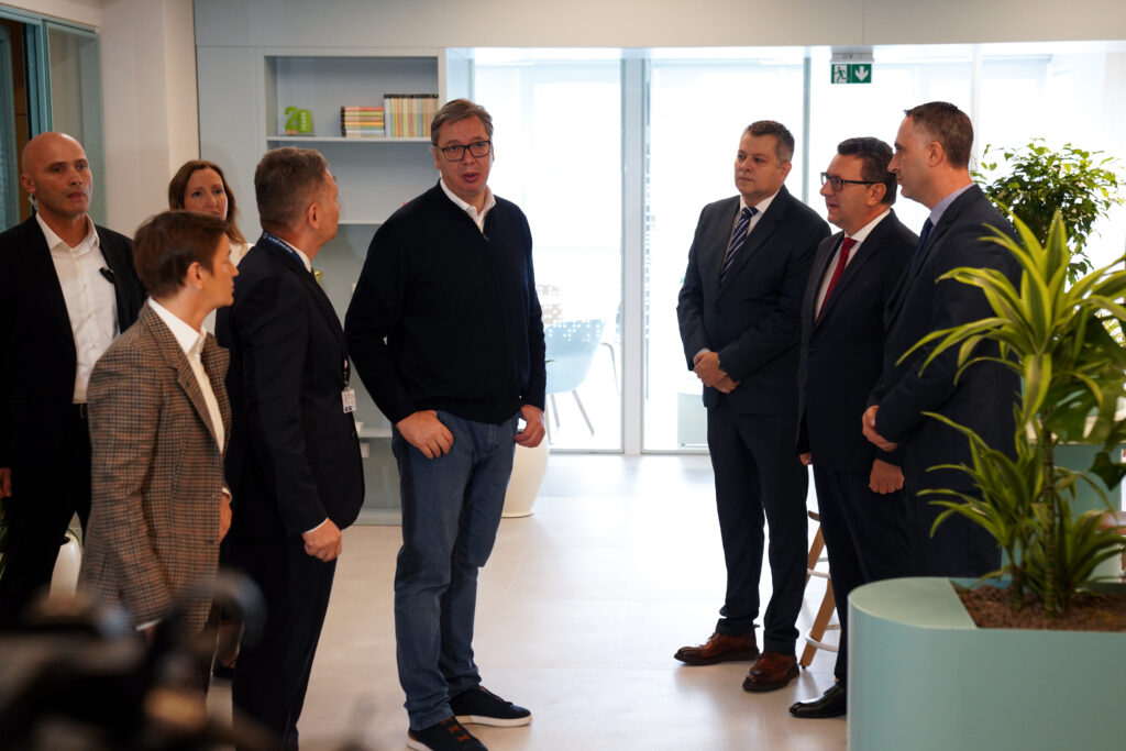 BEOGRAD U NOVOM RUHU: Vučić najavio obnovu Vodotornja, novi muzej Nikole Tesle i zeleni pešački most