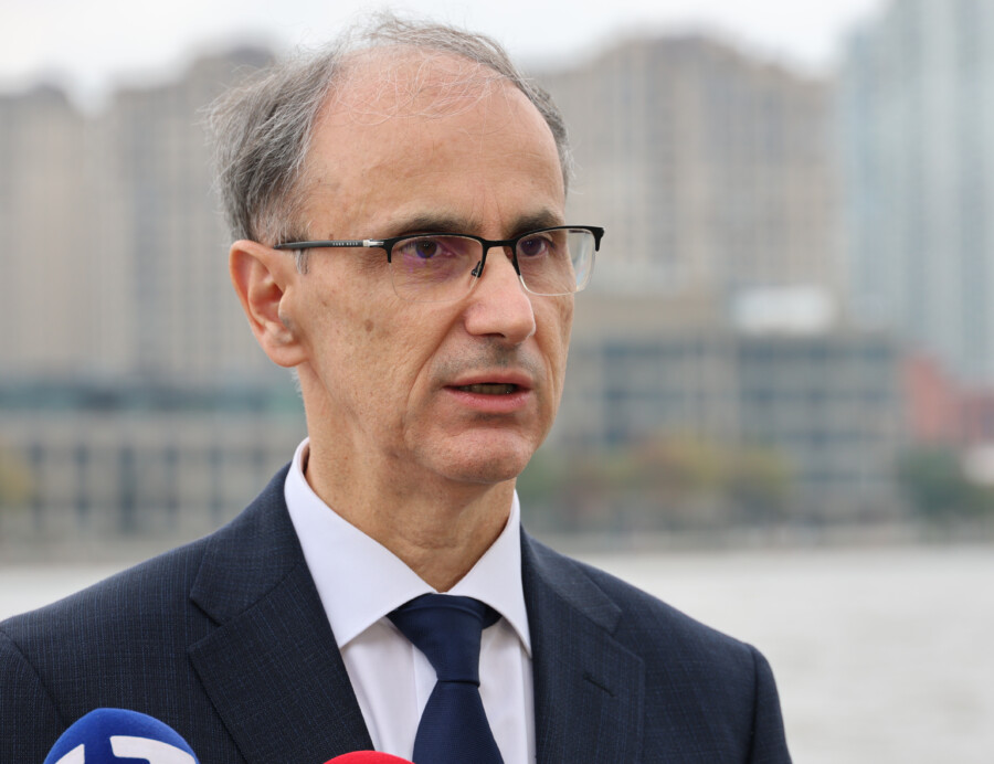 RAZGOVARALI O NASTAVKU BILETERARNIH ODNOSA: Macut se sastao sa ambasadorom Palestine