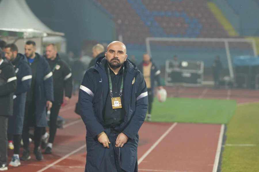 TRENER RADNIČKOG PREMINUO USRED UTAKMICE: Ko je bio Mladen Žižović?