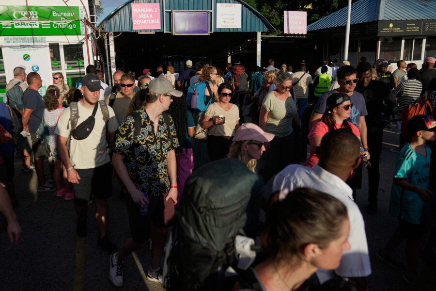 TANZANIJU POTRESAJU PROTESTI: Hasan pobedila sa 97 odsto glasova