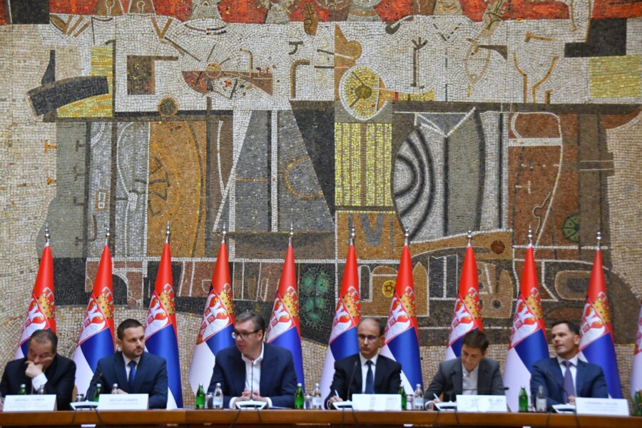 IMAMO SITUACIJU PRVOG STEPENA: Vlada Srbije od sada zaseda na dnevnom nivou