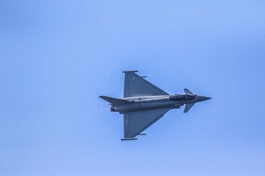 IMA MRTVIH: Srušio se borbeni avion