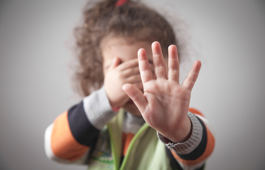 GRAĐANI TRAŽE ODGOVORNOST NADLEŽNIH: Protesti u Tuzli zbog zlostavljanja maloletnica