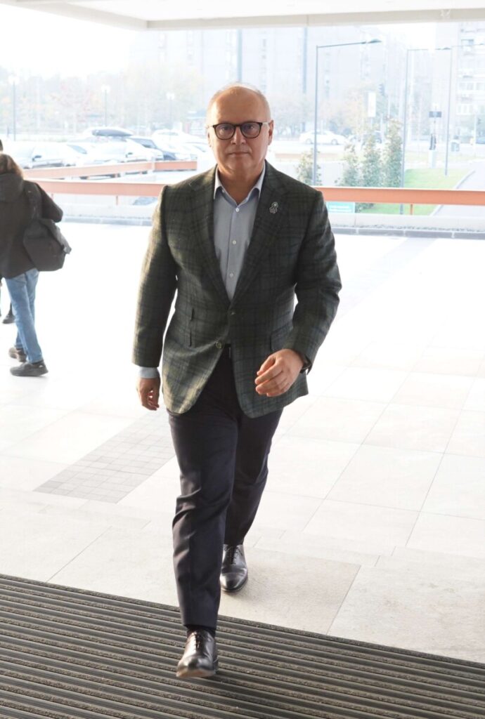 BIVŠI MINISTAR NA SASLUŠANJU: Goran Vesić stigao u Tužilaštvo