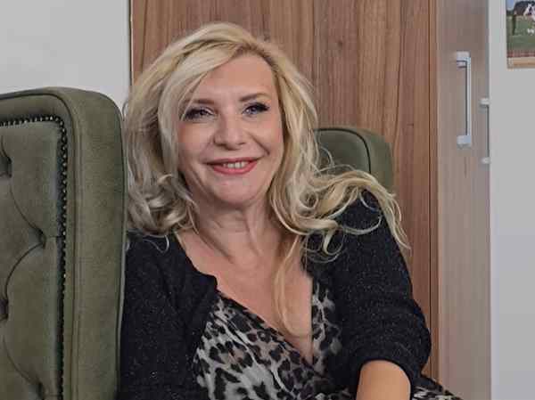 DECA NE ŽELE DA ŽIVE U ATMOSFERI SVAĐE I BUKE: Ivana Sinđić o posledicama braka po svaku cenu