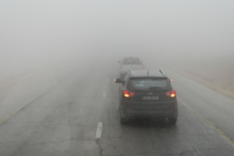 STANJE NA PUTEVIMA: Magla otežava vidljivost, savetuje se oprez
