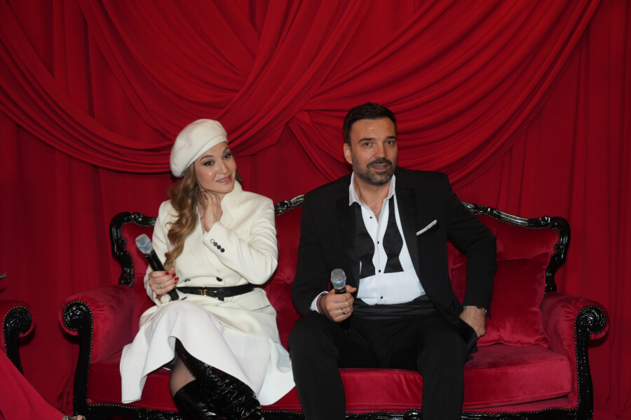 ĆERKA UVEK IZVUČE NOVČIĆ: Jelena Tomašević i Ivan Bosiljčić o praznicima